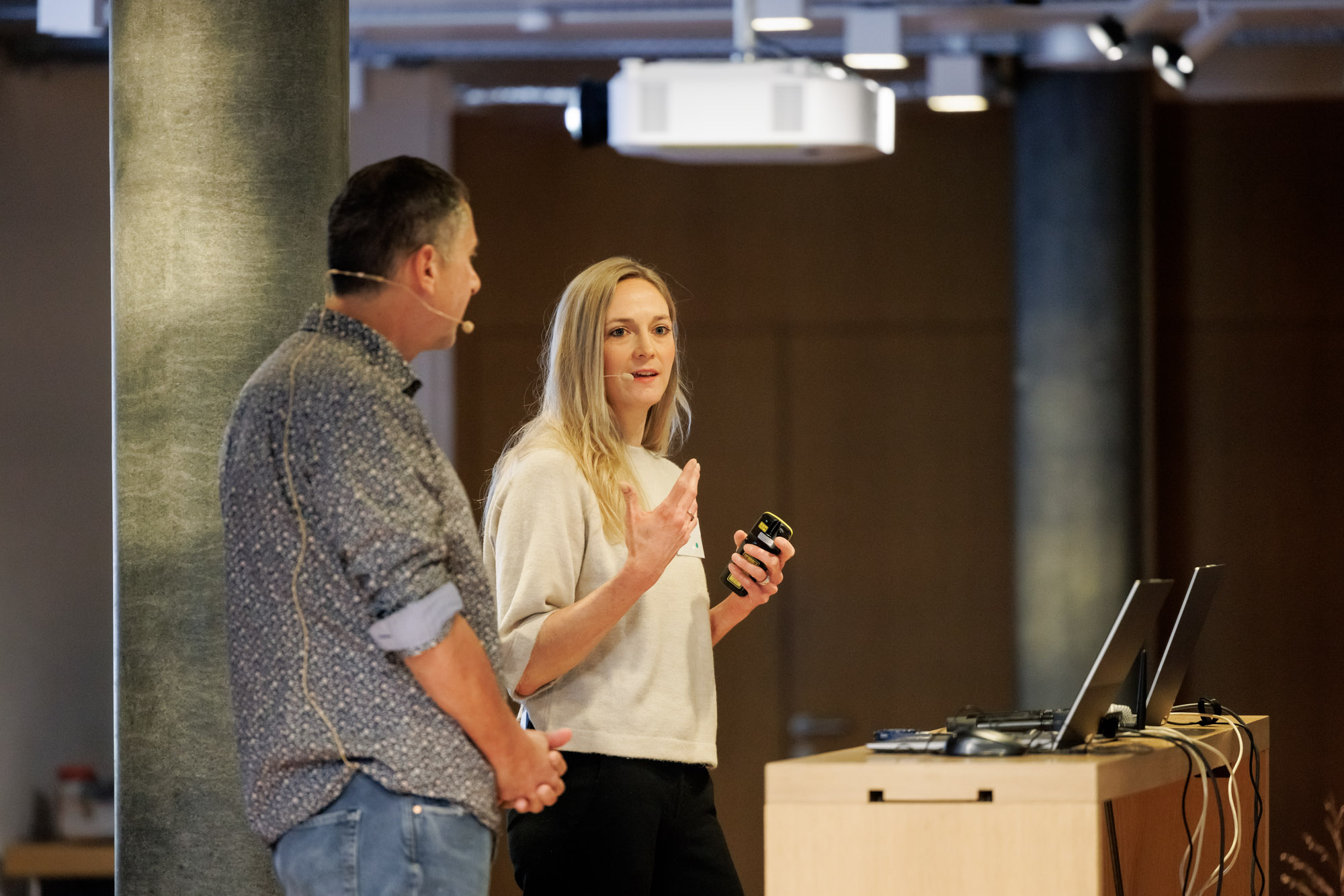 COLLOQUE NATIONAL SURLES COMPÉTENCES DE BASE