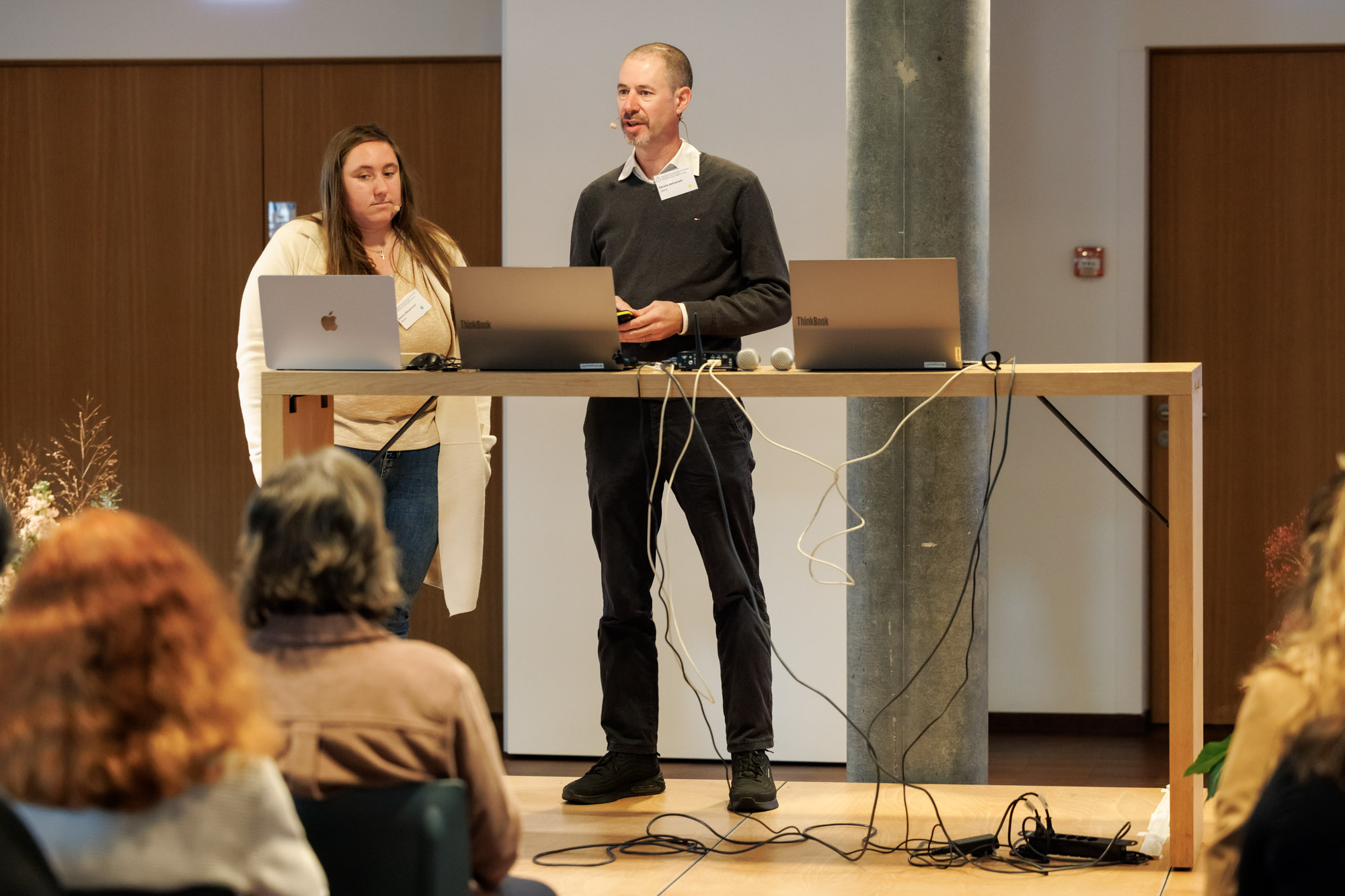 COLLOQUE NATIONAL SURLES COMPÉTENCES DE BASE