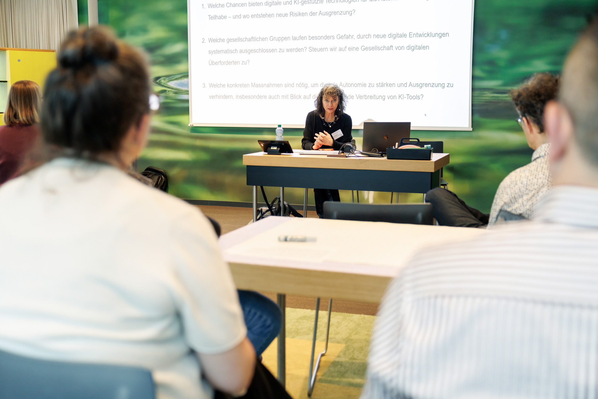 COLLOQUE NATIONAL SURLES COMPÉTENCES DE BASE